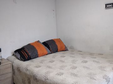 VENDO CASA 3D Y 2 B EN SAN BERNARDO