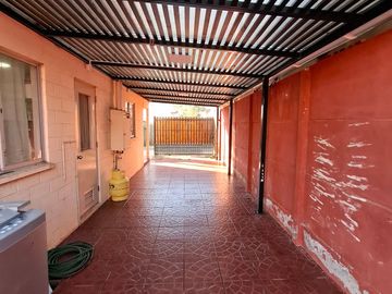 SE VENDE HERMOSA CASA EN VILLA ALEMANA