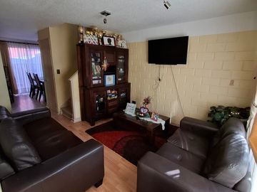 SE VENDE HERMOSA CASA EN VILLA ALEMANA