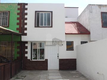 Casa en Venta en Santa María Totoltepec, Toluca Estado de México.