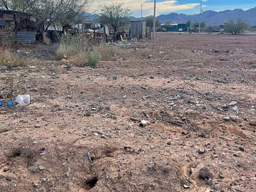 Venta Terreno 200m2, $15000 dlls. Col. Progreso Mexicali