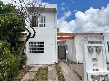 Casa en Venta Smz 256 Fraccionamiento Prado Norte C.P. 77539 Cancún Quintana Roo