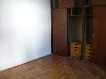 Departamento de 2 ambientes en Venta en Almagro