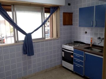 Casa de 4 ambientes en Venta en Mataderos