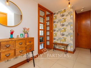 Oportunidad!! Amplio departamento con excelente ubicación en Las Condes!
