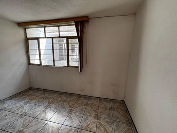CASA EN VENTA 1 PISO 