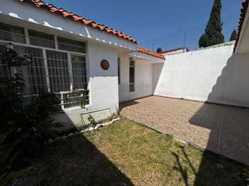 CASA EN VENTA 1 PISO 