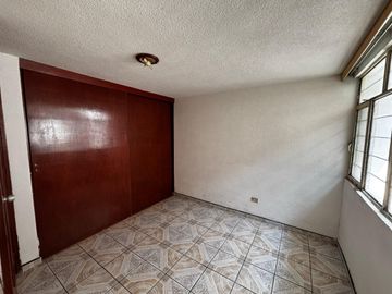 CASA EN VENTA 1 PISO 