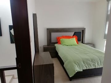 Casa en venta en Ribera del Río, San Juan del Río, Querétaro.