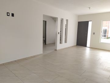 Casa en Venta en Condominio Villas la Estación, San Juan del Río, Querétaro.