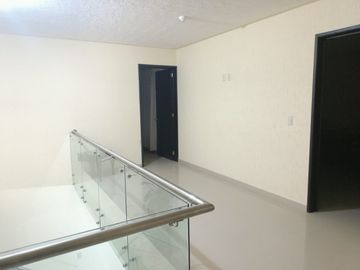 Casa en Venta en Lomas de Banthi, San Juan del Río, Queretaro.