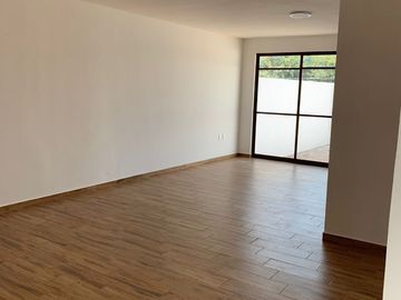 Casa en Venta Fraccionamiento Ribera del Río.