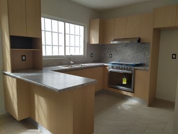 Casa en Venta en Condominio Villas la Estación, San Juan del Río, Querétaro.