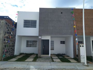 Casa en Venta en Condominio Villas la Estación, San Juan del Río, Querétaro.
