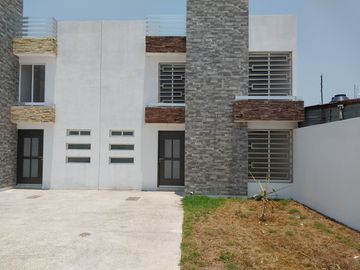 Casa en Venta Fraccionamiento La Esfera, San Juan del Río, Querétaro.