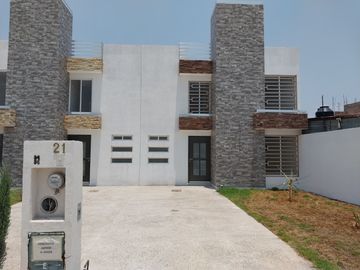 Casa en Venta Fraccionamiento La Esfera, San Juan del Río, Querétaro.