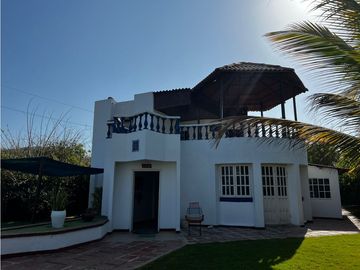 Espectacular Casa Campestre cerca al mar - Santa Verónica