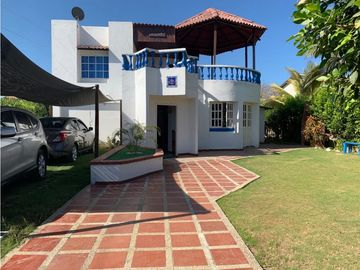 Espectacular Casa Campestre cerca al mar - Santa Verónica