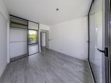 Departamento a estrenar de 1 ambiente con vistas increíbles al verde!