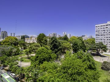 Departamento a estrenar de 1 ambiente con vistas increíbles al verde!