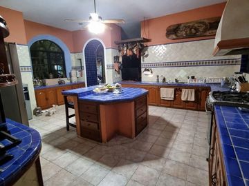 Casa en venta al norte de Mérida dentro de privada en San Ramon nrt