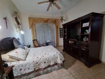 Casa en venta al norte de Mérida dentro de privada en San Ramon nrt