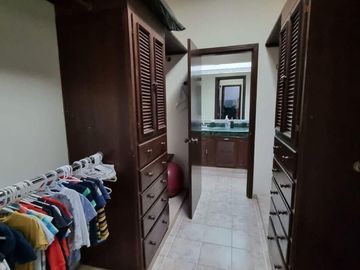 Casa en venta al norte de Mérida dentro de privada en San Ramon nrt