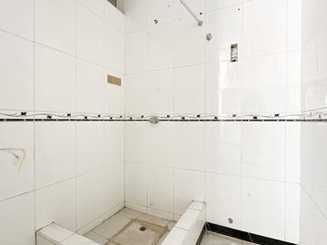 CASA EN LA MOLINA PARA REMODELAR