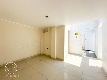 CASA EN LA MOLINA PARA REMODELAR