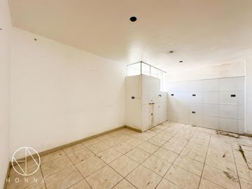 CASA EN LA MOLINA PARA REMODELAR