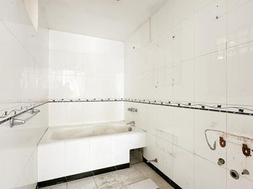 CASA EN LA MOLINA PARA REMODELAR