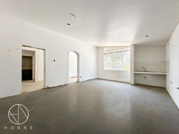 CASA EN LA MOLINA PARA REMODELAR