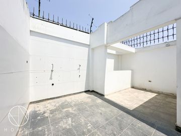 CASA EN LA MOLINA PARA REMODELAR