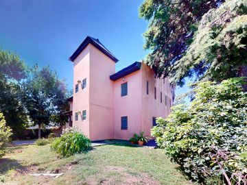 169 e/ 41 y 42, La Plata - Casa en VENTA