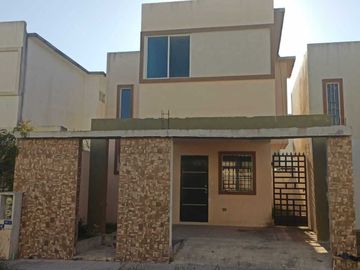 Casa en venta en Fuentes del Seminario, 3er sector, Juárez, N.L.
