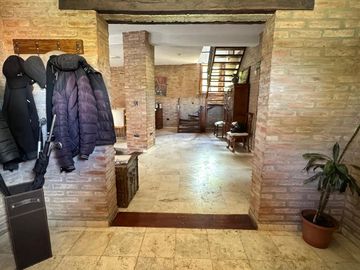 Casa en Venta de 4 Dormitorios con Pileta - Talar de Mendiolaza