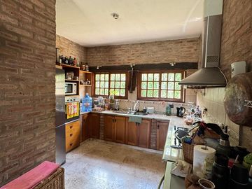 Casa en Venta de 4 Dormitorios con Pileta - Talar de Mendiolaza