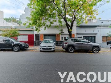 Casa en PH - 6 Dormitorios 5 Baños - 403,62Mts2 - Boedo