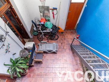 Casa en PH - 6 Dormitorios 5 Baños - 403,62Mts2 - Boedo