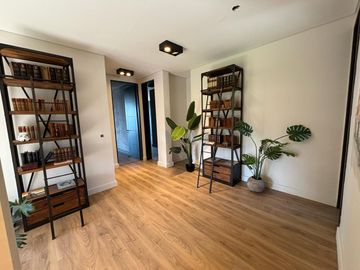 Casa 6 Amb a Estrenar en Venta, Lote Al Lago en Barrio Marinas. Puertos del Lago