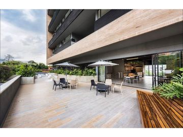 Apartaestudio para inversión en venta en el Poblado PRECIO NEGOCIABLE