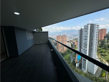 Apartamento en Arriendo en El Poblado sector Palmas