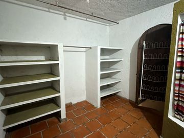 CASA EN VENTA EN CONTRY SOL 4TO SECTOR