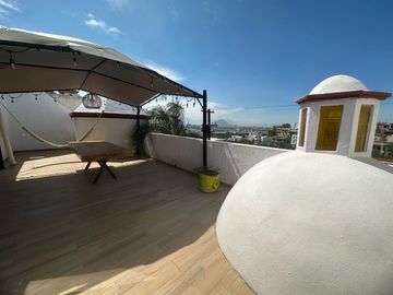 CASA EN VENTA EN CONTRY SOL 4TO SECTOR