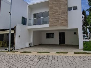 Casa en  Bosques de San Diego