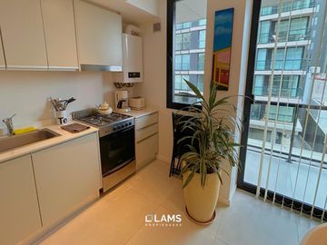 Venta - Departamento 2 ambientes con cochera - Zona Guemes