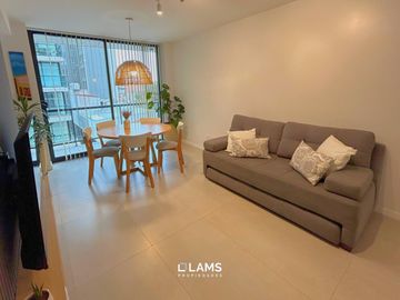 Venta - Departamento 2 ambientes con cochera - Zona Guemes