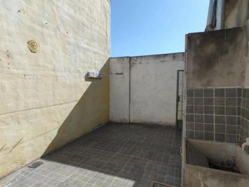 Casa en venta - 2 Dormitorios 2 Baños - 250Mts2 - Córdoba
