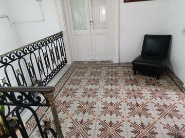 Ph 6 amb. antiguo en S. Isidro. Apto profesional/vivienda