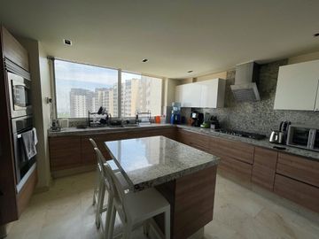 DEPARTAMENTO EN VENTA BOSQUES DE LAS LOMAS REFORMA LAURELES